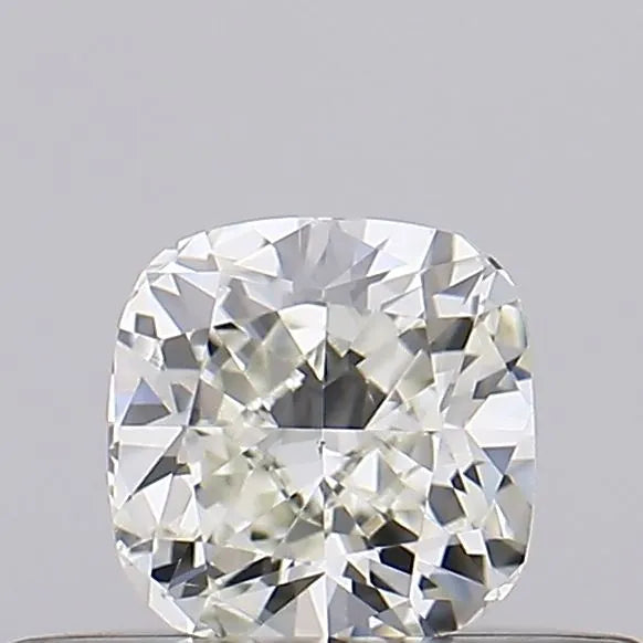 0.30ct Cushion modified Natural Diamond (Colour L, Clarity SI1, GIA Certified)
