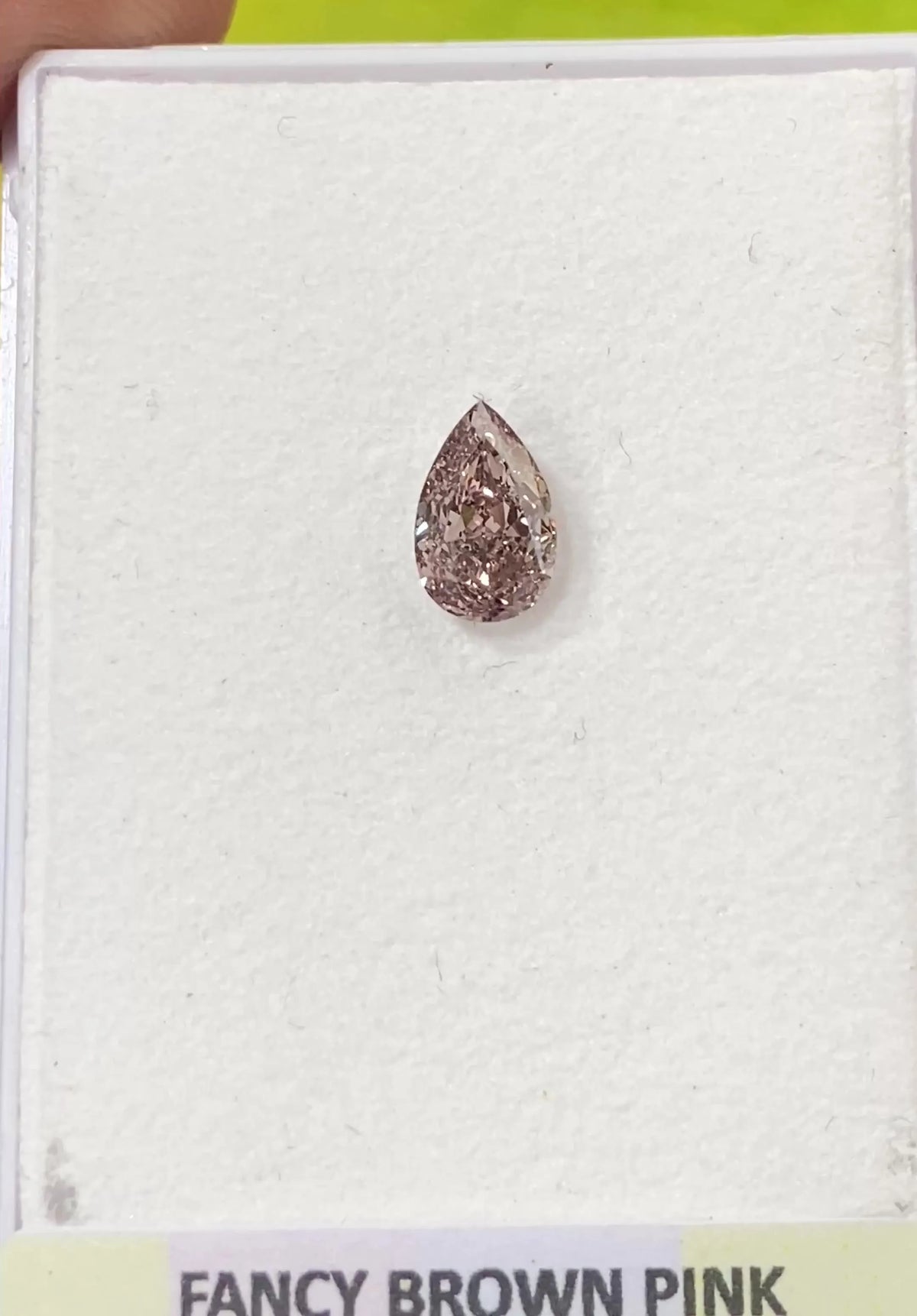 1.01ct Pear Natural Diamond (Colour Fancy Pink, Clarity SI2, GIA Certified)