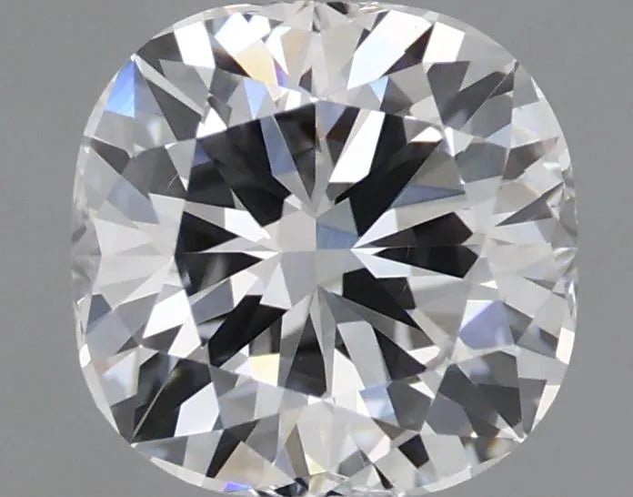 1.01ct Cushion modified Lab Grown Diamond (Colour D, Clarity VVS2, IGI Certified) - Jewelry by Cleo