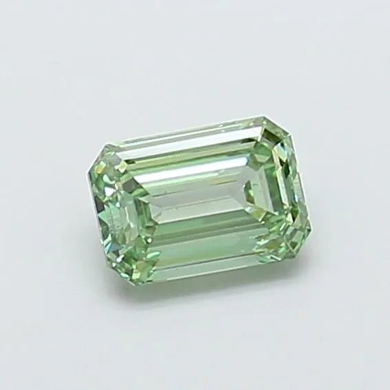 1.01ct Emerald Lab Grown Diamond (Colour Fancy Vivid Green, Clarity VS1, IGI Certified) - Jewelry by Cleo