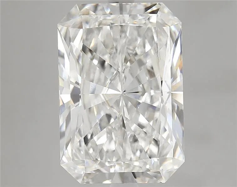 7.54ct Radiant Lab Grown Diamond (Colour F, Clarity VVS2, IGI Certified)