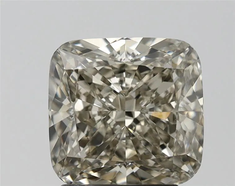 2.59ct Cushion modified Lab Grown Diamond (Colour K, Clarity VS1, IGI Certified)