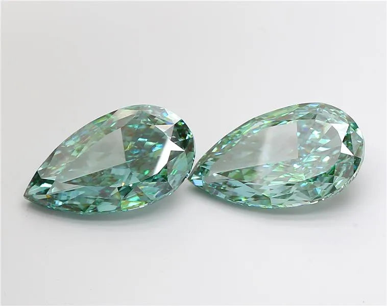 15.08ct Pear Lab Grown Diamond (Colour Fancy Vivid Green, Clarity VS1, IGI Certified)