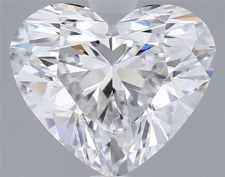 2.05ct Heart Lab Grown Diamond (Colour E, Clarity VVS2, IGI Certified)
