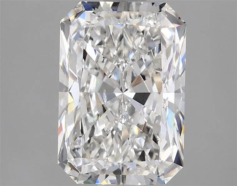 2.24ct Radiant Lab Grown Diamond (Colour E, Clarity SI1, IGI Certified)