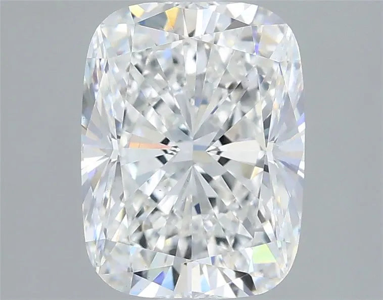2.31ct Cushion modified Lab Grown Diamond (Colour E, Clarity VS1, IGI Certified)