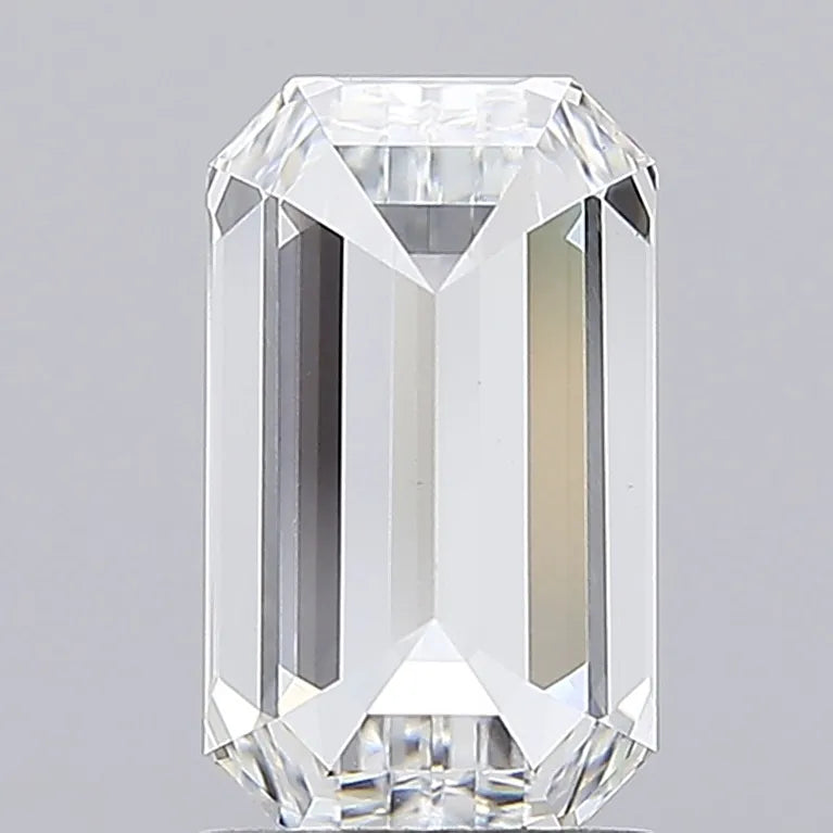 2.51ct Emerald Lab Grown Diamond (Colour E, Clarity VVS2, IGI Certified)