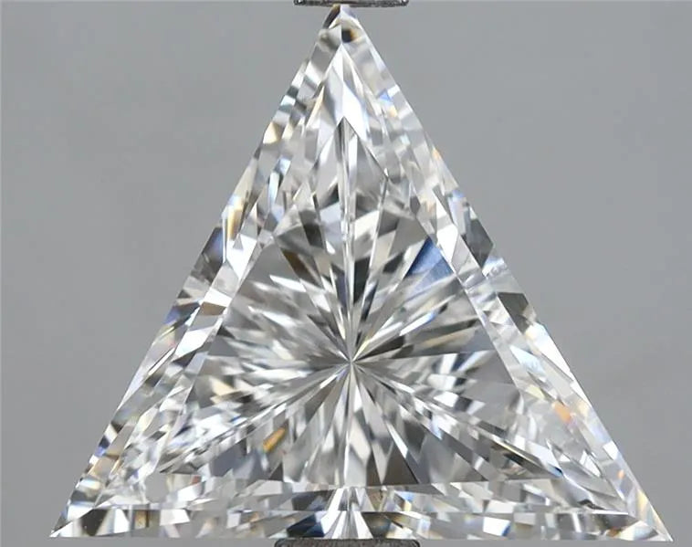 2.83ct Triangular Lab Grown Diamond (Colour E, Clarity VVS2, IGI Certified)
