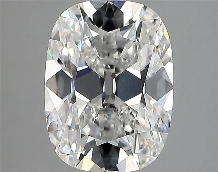 2.84ct Cushion modified Lab Grown Diamond (Colour E, Clarity VVS2, IGI Certified)