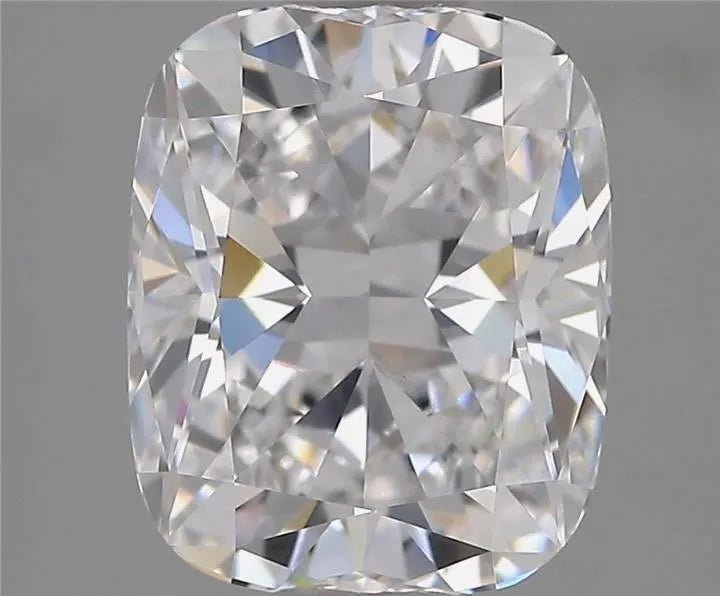2.15ct Cushion modified Lab Grown Diamond (Colour D, Clarity VVS2, IGI Certified) - Jewelry by Cleo
