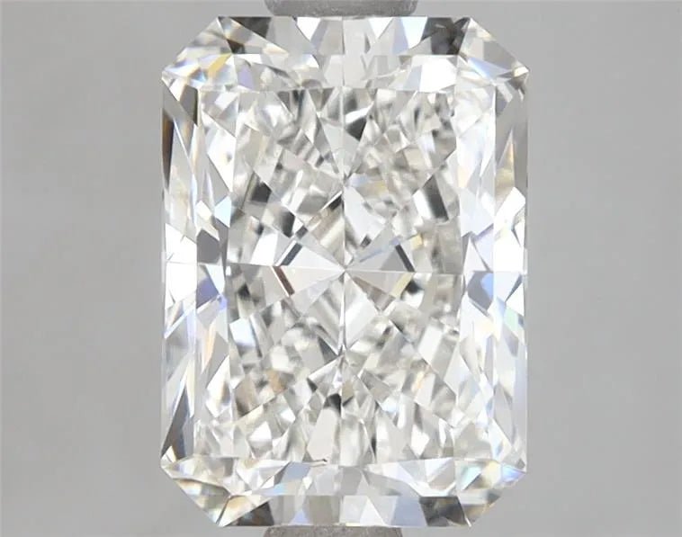 2.19ct Radiant Lab Grown Diamond (Colour G, Clarity VS1, IGI Certified) - Jewelry by Cleo
