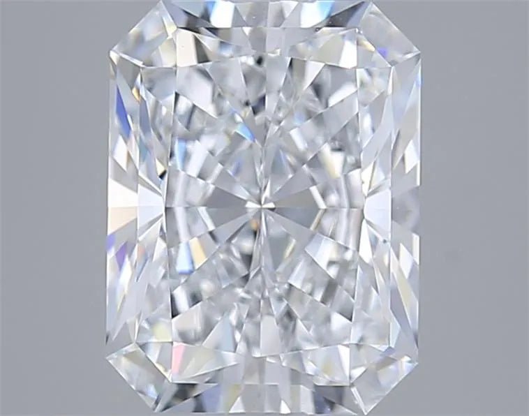 2.35ct Radiant Lab Grown Diamond (Colour D, Clarity VVS2, IGI Certified) - Jewelry by Cleo