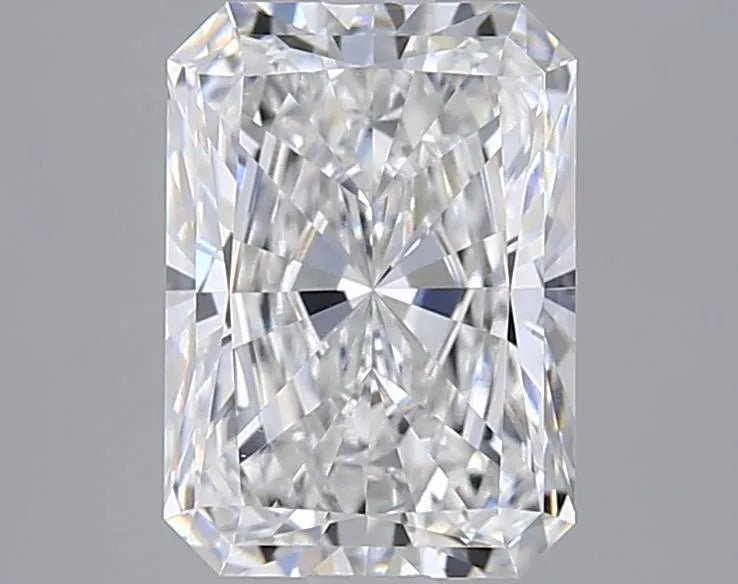 2.56ct Radiant Lab Grown Diamond (Colour E, Clarity VVS2, IGI Certified) - Jewelry by Cleo