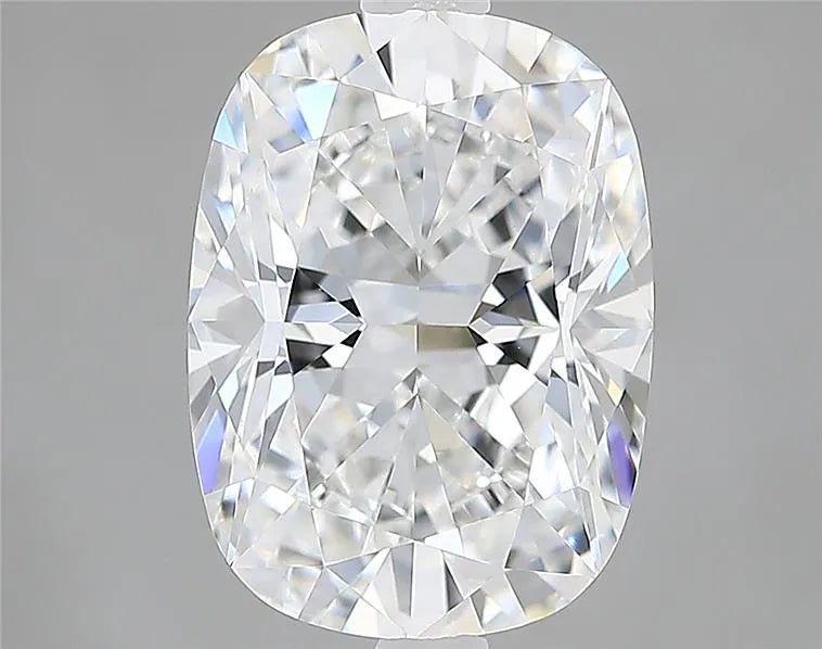 2.65ct Cushion modified Lab Grown Diamond (Colour E, Clarity VVS2, IGI Certified) - Jewelry by Cleo