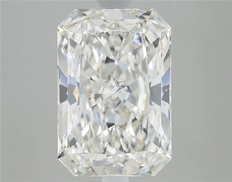2.68ct Radiant Lab Grown Diamond (Colour F, Clarity VS2, IGI Certified) - Jewelry by Cleo