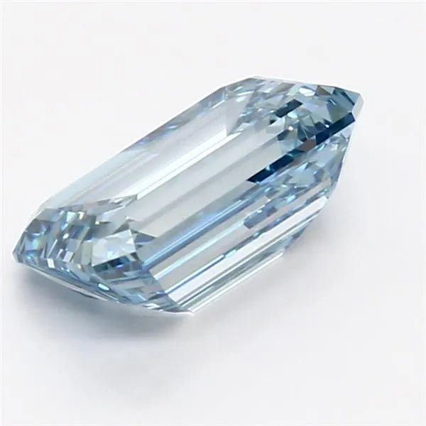 2.72ct Emerald Lab Grown Diamond (Colour Fancy Vivid Blue, Clarity VS1, IGI Certified) - Jewelry by Cleo