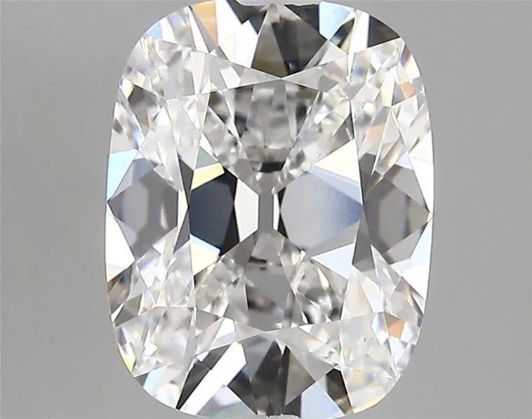 2.75ct Cushion modified Lab Grown Diamond (Colour E, Clarity VVS2, IGI Certified) - Jewelry by Cleo