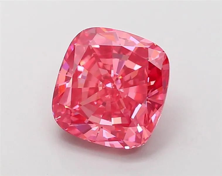 2.91ct Cushion modified Lab Grown Diamond (Colour Fancy Vivid Pink, Clarity VVS2, IGI Certified) - Jewelry by Cleo