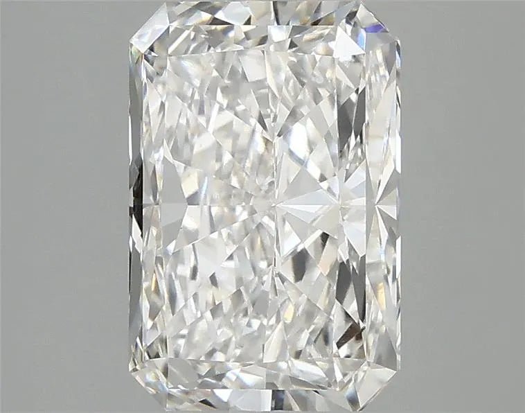 2.92ct Radiant Lab Grown Diamond (Colour F, Clarity VVS2, IGI Certified) - Jewelry by Cleo