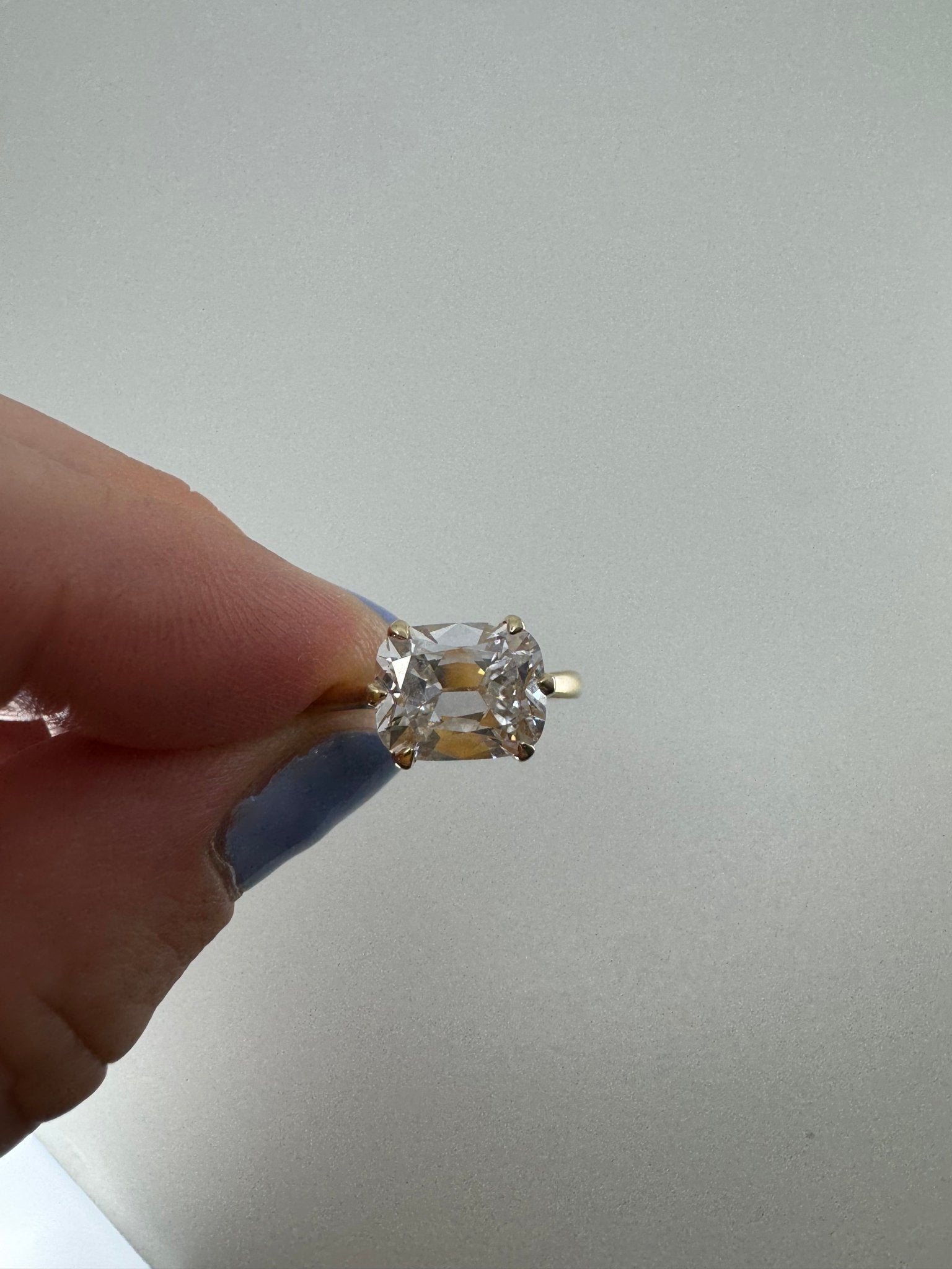 3 carat OMC set east - west in 14k yellow gold - Jewelry by Cleo