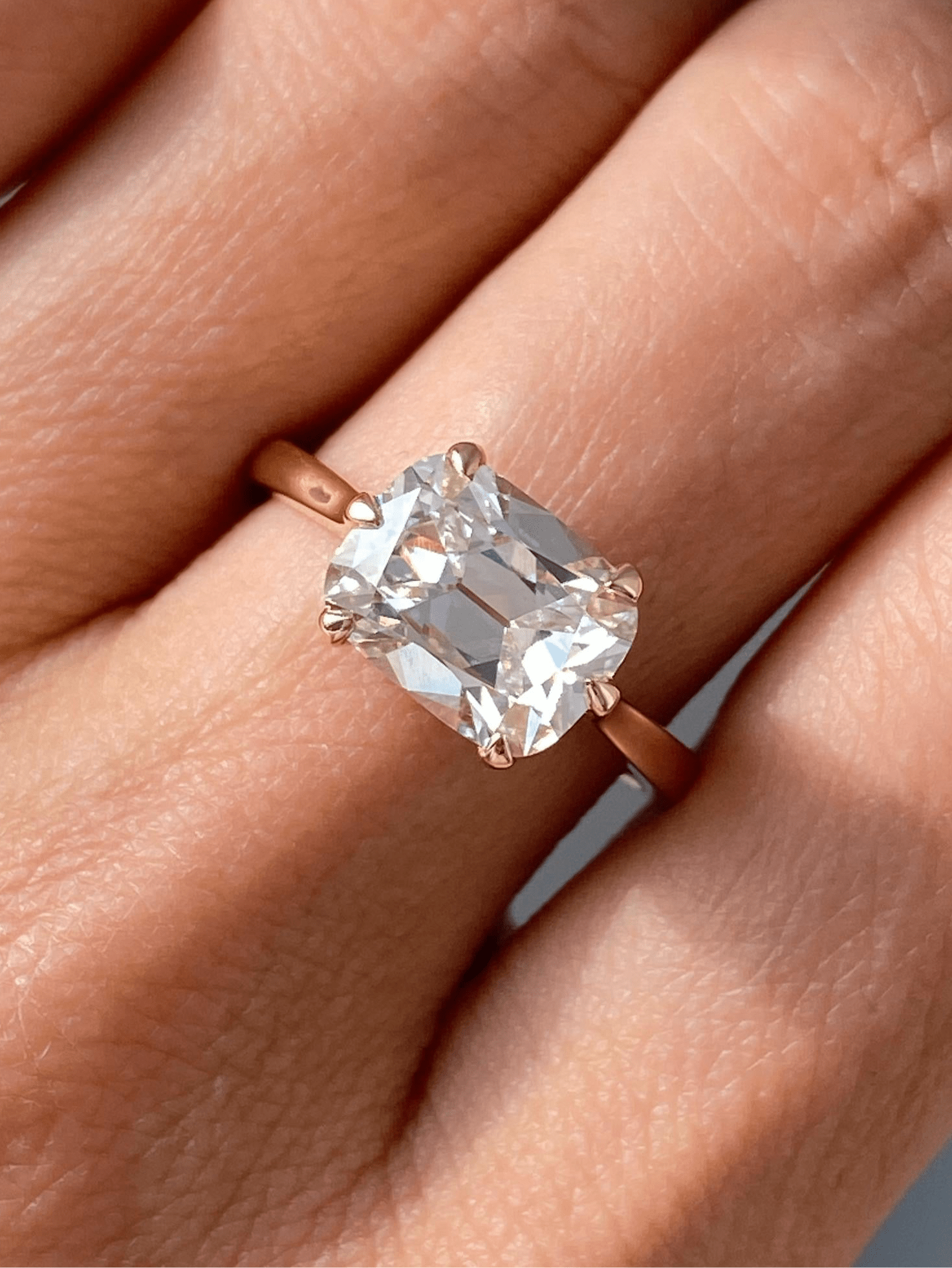 3 carat OMC set east - west in 14k yellow gold - Jewelry by Cleo