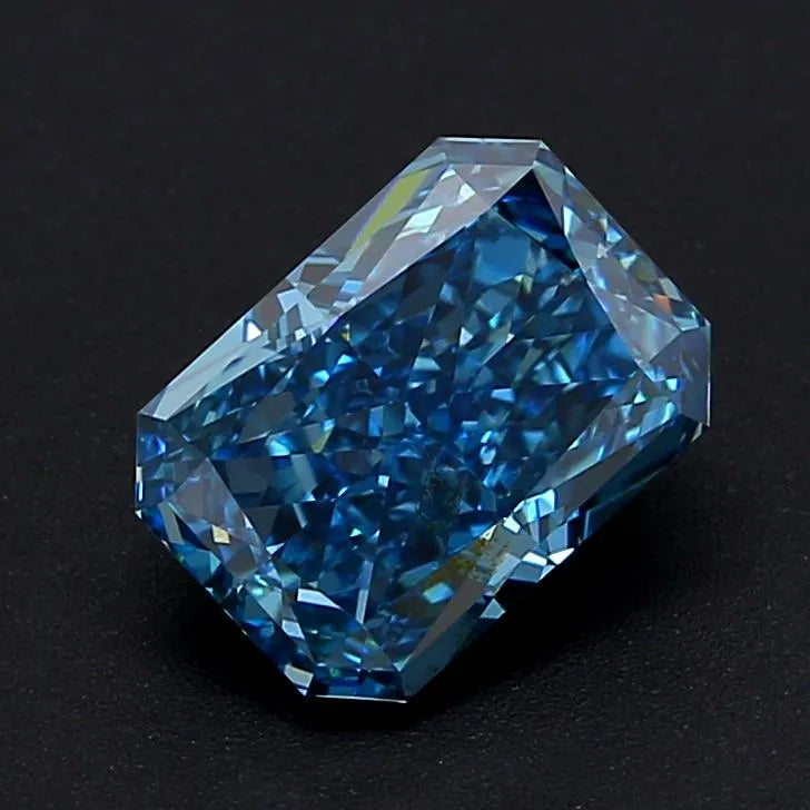 3.01ct Radiant Lab Grown Diamond (Colour Fancy Vivid Blue, Clarity VVS2, IGI Certified)