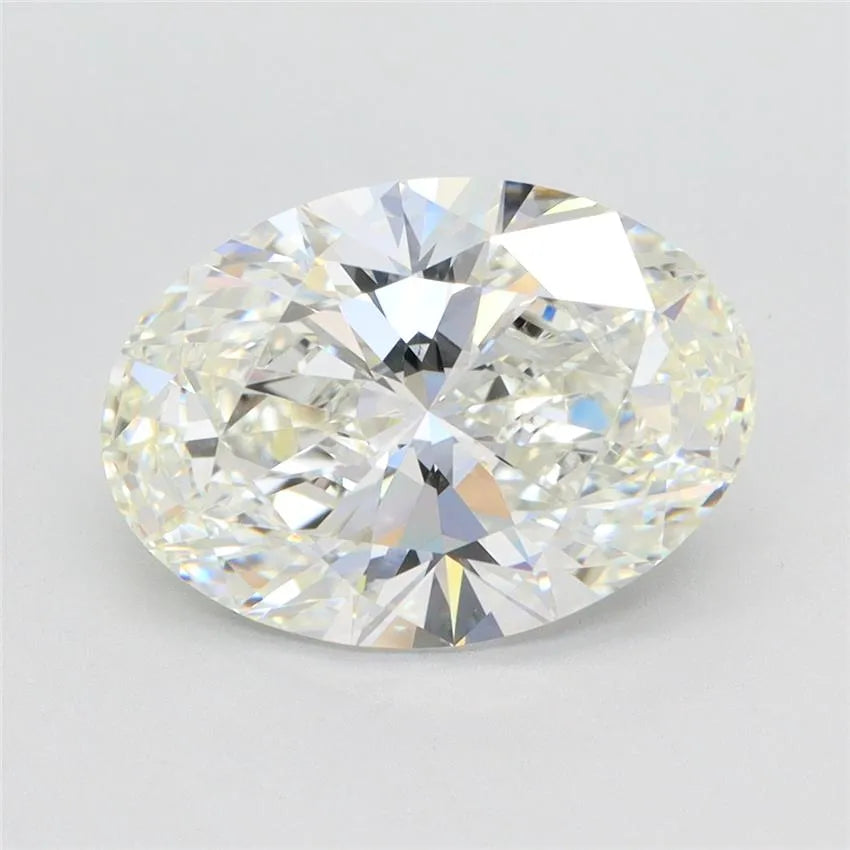 3.66ct Oval Lab Grown Diamond (Colour H, Clarity VVS2, IGI Certified)