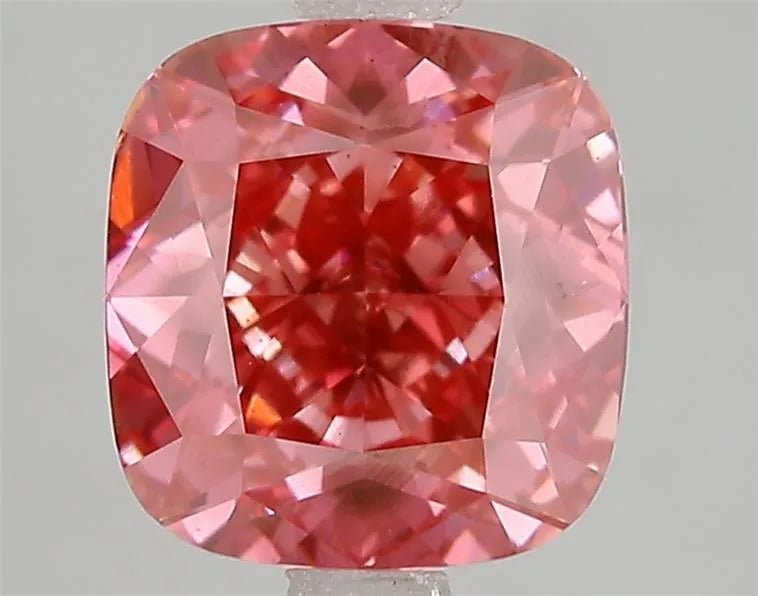 3.00ct Cushion modified Lab Grown Diamond (Colour Fancy Vivid Pink, Clarity VS2, IGI Certified) - Jewelry by Cleo