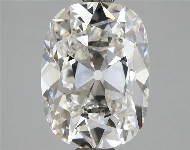 3.01ct Cushion brilliant Lab Grown Diamond (Colour F, Clarity VVS2, IGI Certified) - Jewelry by Cleo