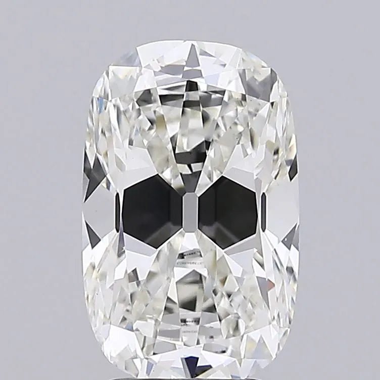 3.03ct Cushion brilliant Lab Grown Diamond (Colour G, Clarity VS1, IGI Certified) - Jewelry by Cleo