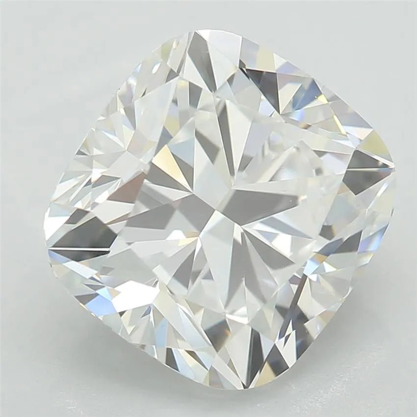 3.04ct Cushion brilliant Lab Grown Diamond (Colour E, Clarity VS2, IGI Certified) - Jewelry by Cleo