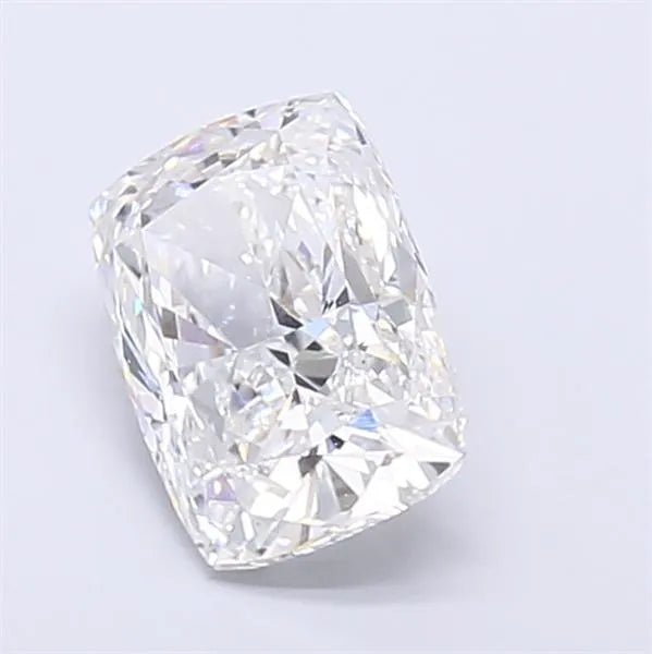 3.05ct Cushion modified Lab Grown Diamond (Colour E, Clarity VVS2, IGI Certified) - Jewelry by Cleo