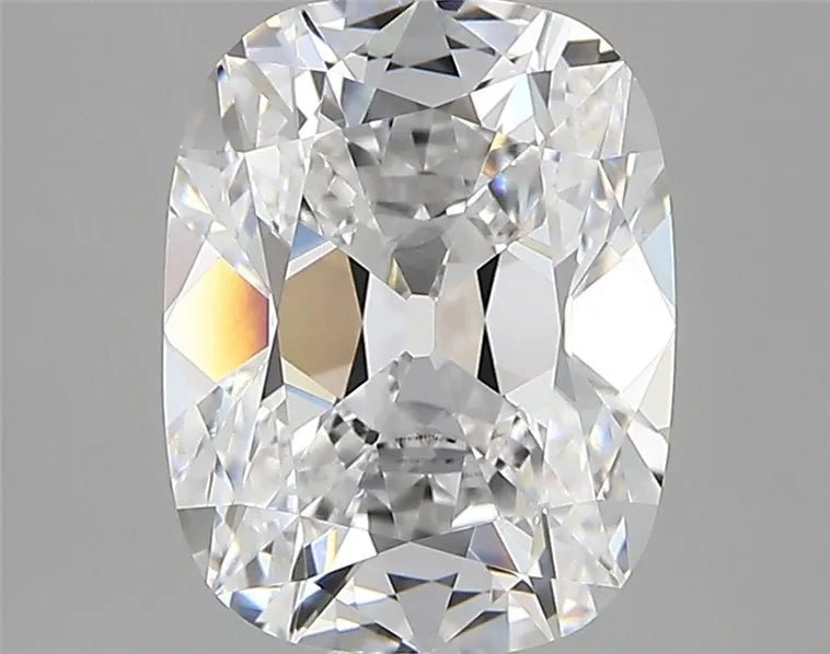 3.06ct Cushion modified Lab Grown Diamond (Colour D, Clarity VVS2, IGI Certified) - Jewelry by Cleo