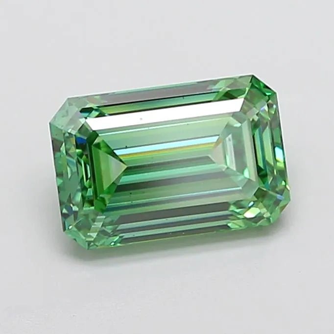 3.07ct Emerald Lab Grown Diamond (Colour Fancy Vivid Green, Clarity VS2, IGI Certified) - Jewelry by Cleo