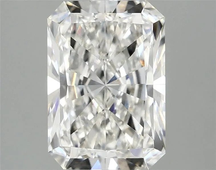 3.09ct Radiant Lab Grown Diamond (Colour G, Clarity VVS1, IGI Certified) - Jewelry by Cleo