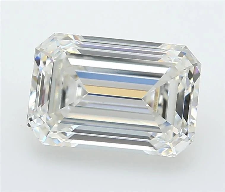 3.31ct Emerald Lab Grown Diamond (Colour G, Clarity VVS2, IGI Certified) - Jewelry by Cleo