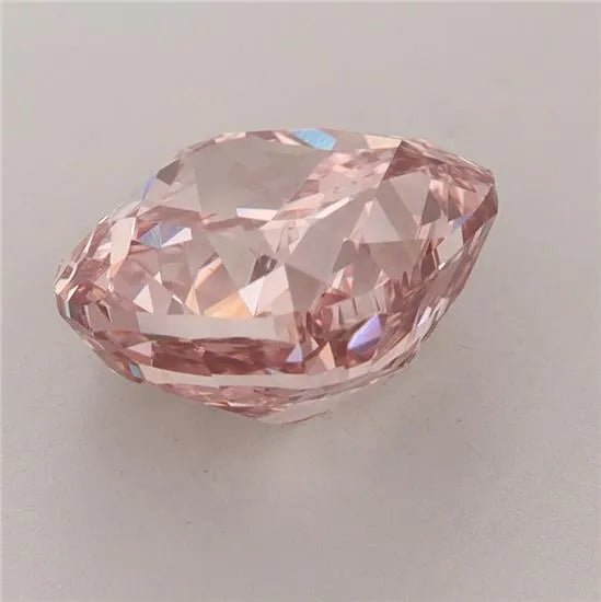 3.55ct Cushion brilliant Lab Grown Diamond (Colour Fancy Intense Brownish Pink, Clarity VVS2, IGI Certified) - Jewelry by Cleo