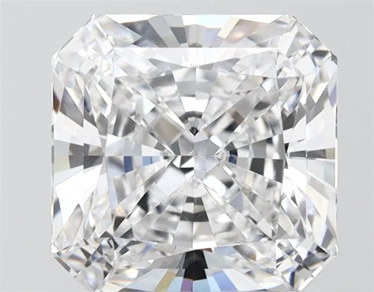 3.57ct Square radiant Lab Grown Diamond (Colour D, Clarity VS1, IGI Certified) - Jewelry by Cleo