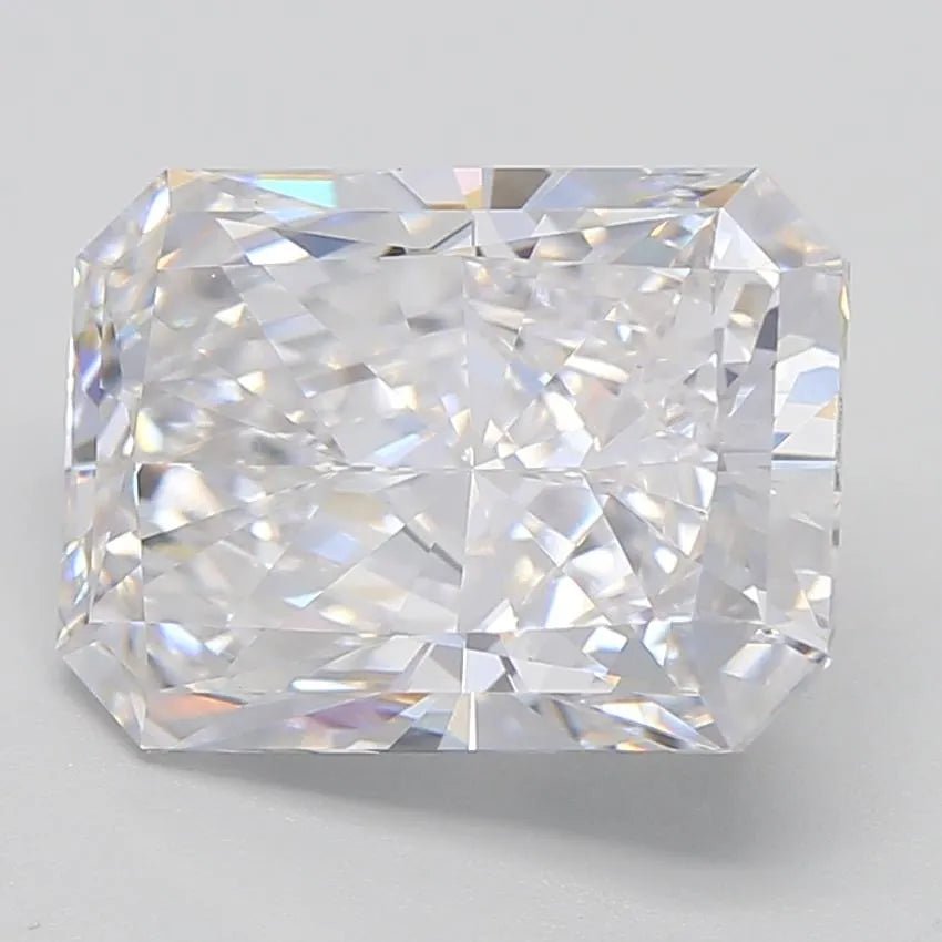 3.81ct Radiant Lab Grown Diamond (Colour F, Clarity VS1, IGI Certified) - Jewelry by Cleo