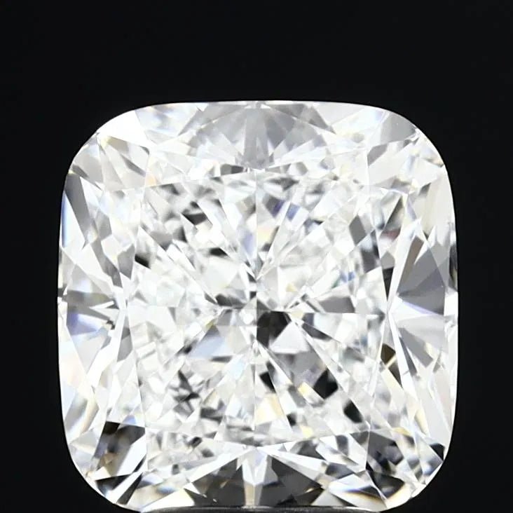 3.85ct Cushion modified Lab Grown Diamond (Colour E, Clarity VVS2, IGI Certified) - Jewelry by Cleo