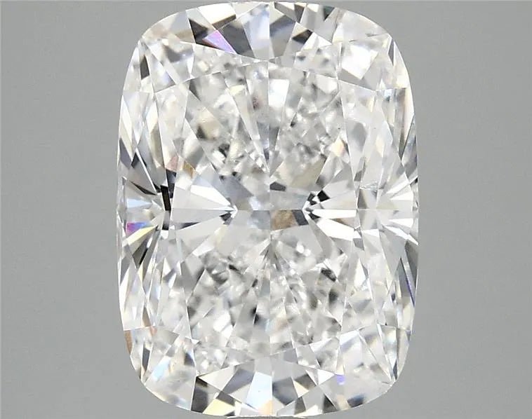 3.92ct Cushion modified Lab Grown Diamond (Colour D, Clarity VS1, IGI Certified) - Jewelry by Cleo