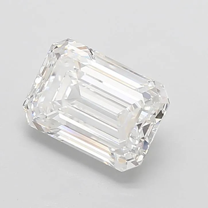 4.07ct Emerald Lab Grown Diamond (Colour F, Clarity VVS2, IGI Certified)