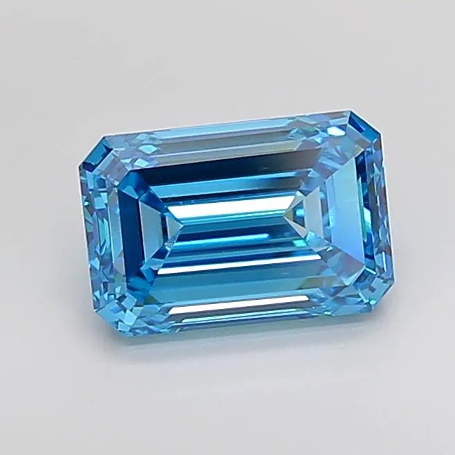 4.03ct Emerald Lab Grown Diamond (Colour Fancy Vivid Blue, Clarity VVS2, IGI Certified) - Jewelry by Cleo