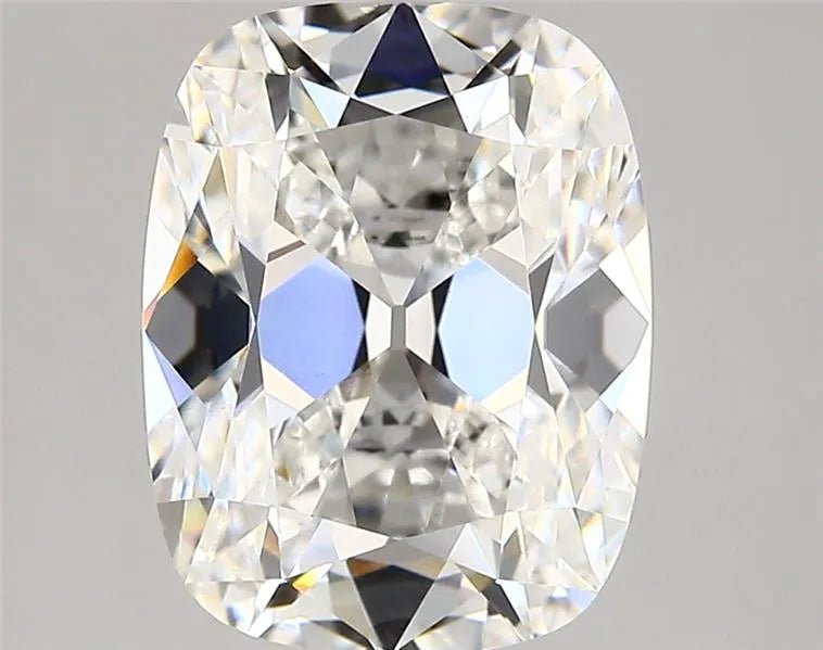 4.08ct Cushion modified Lab Grown Diamond (Colour F, Clarity VVS2, IGI Certified) - Jewelry by Cleo