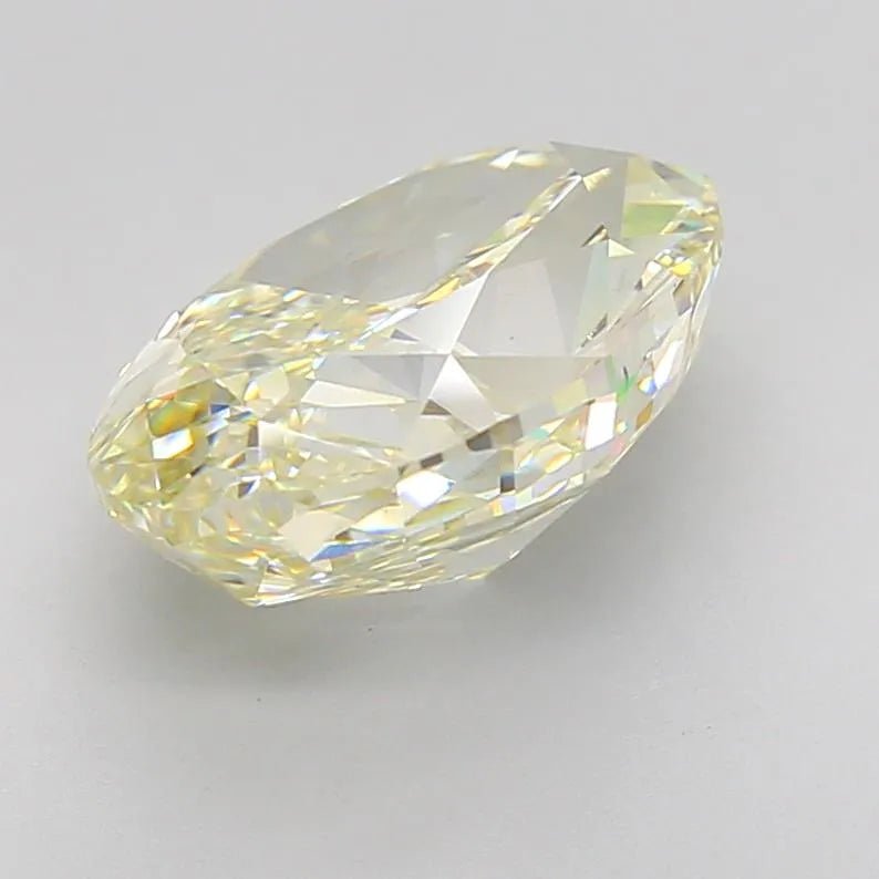 4.10ct Oval Lab Grown Diamond (Colour L, Clarity VS1, IGI Certified) - Jewelry by Cleo