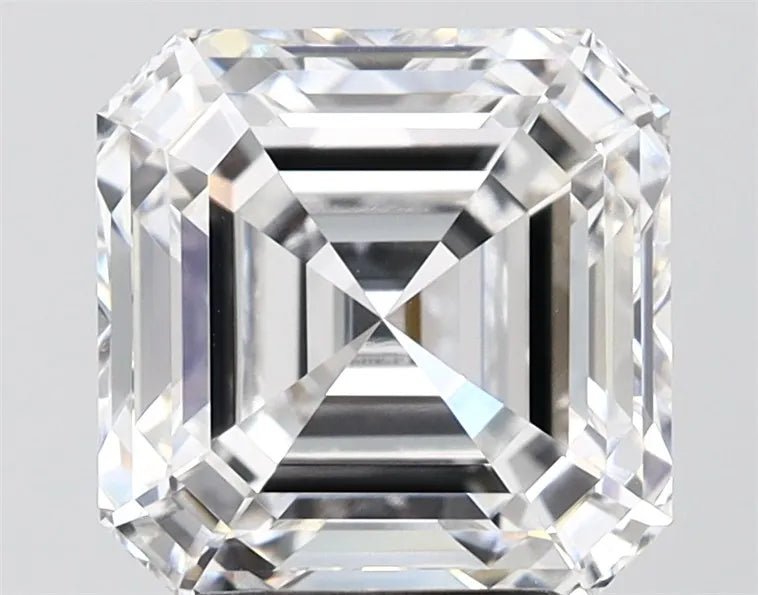 4.20ct Square emerald Lab Grown Diamond (Colour E, Clarity VVS2, IGI Certified) - Jewelry by Cleo