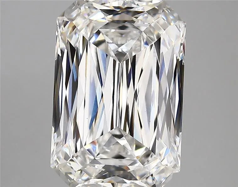 5.23ct Radiant Lab Grown Diamond (Colour E, Clarity VS1, IGI Certified)