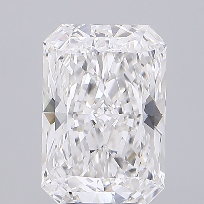 5.59ct Radiant Lab Grown Diamond (Colour F, Clarity VVS1, IGI Certified)
