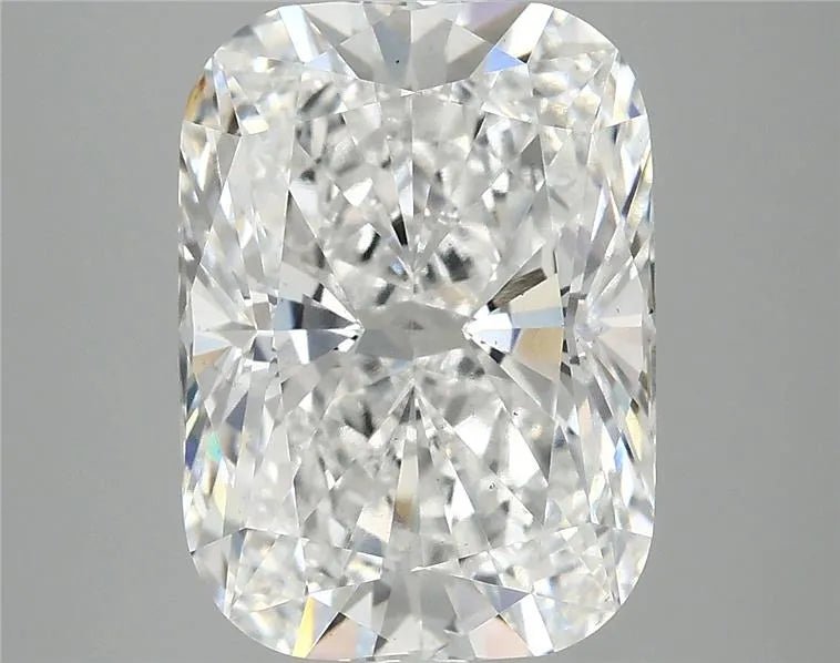 5.06ct Cushion modified Lab Grown Diamond (Colour E, Clarity VS2, IGI Certified) - Jewelry by Cleo