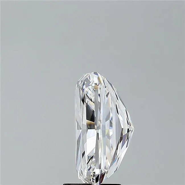 5.06ct Radiant Lab Grown Diamond (Colour D, Clarity VVS2, IGI Certified) - Jewelry by Cleo